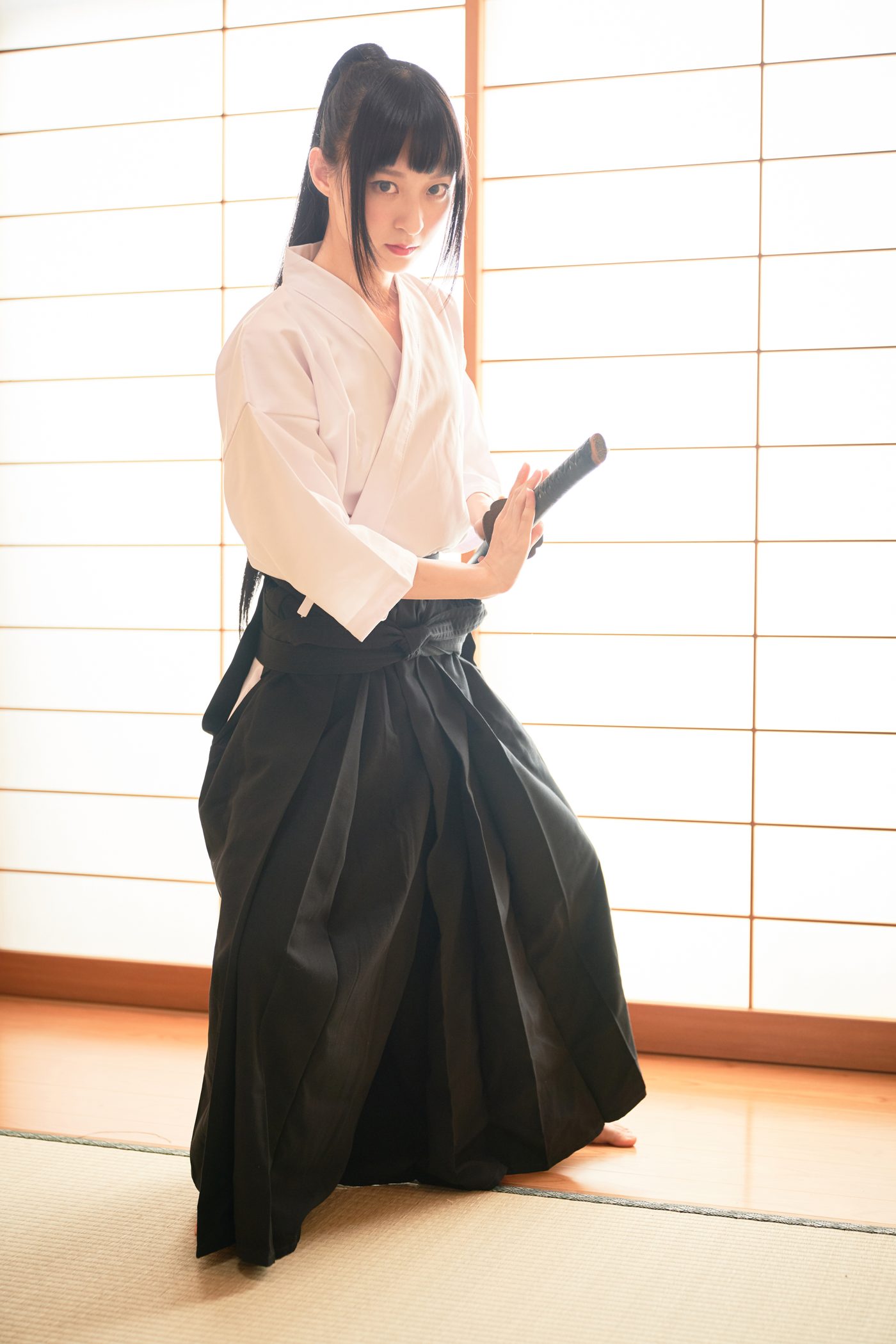 星守紗凪 | Sana Hoshimori | sword girl 02